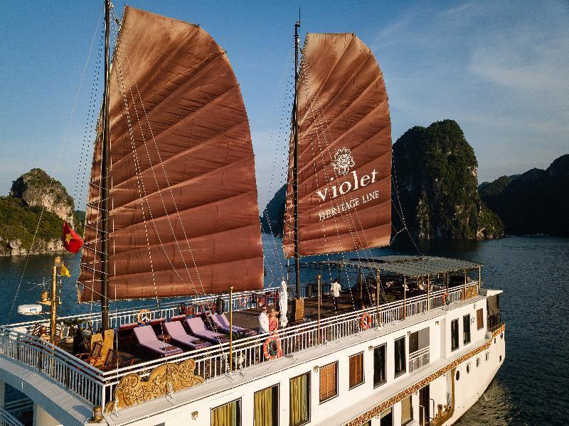Heritage Line Violet Cruise - Halong Bay & Lan Ha Bay Hạ Long Exterior foto