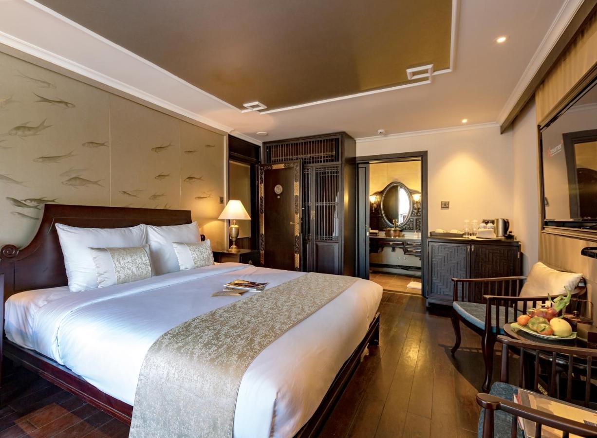 Heritage Line Violet Cruise - Halong Bay & Lan Ha Bay Hạ Long Exterior foto